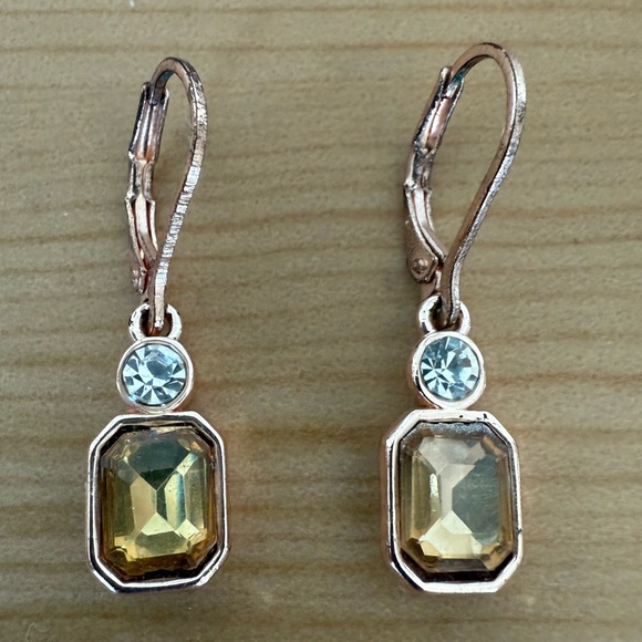 no brand Jewelry - Elegant Rose Gold Tone Dangle Earrings With Amber and Diamond Gemstones